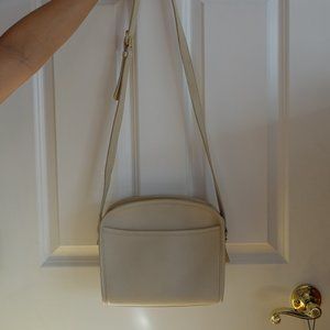 NWOT Vintage Coach Minimal Cream Crossbody Bag